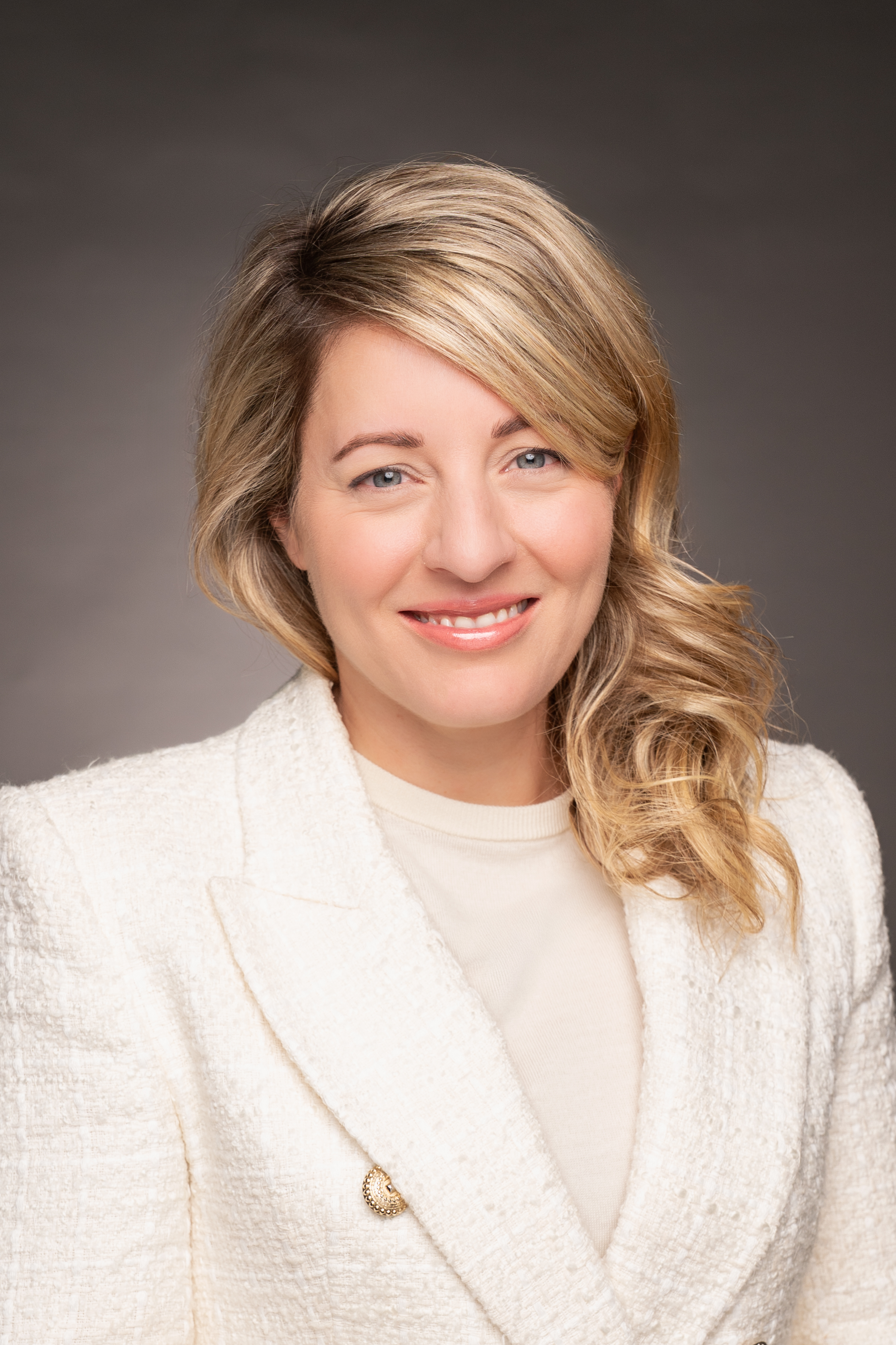 L'hon. Mélanie Joly